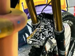 All-mountain-style AMS Garde Boue Avant Montana Mud Guard -Promos Vtt Boutique ams garde boue avant montana mud guard 2