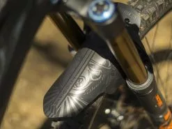 All-mountain-style AMS Garde Boue Avant Ronin Mud Guard -Promos Vtt Boutique ams garde boue avant ronin mud guard 3