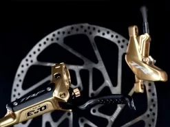 TRP Levier Frein Droit + étrier DH-R Evo Gold HD-M846 7 TRP Levier Frein Droit + étrier DH-R Evo Gold HD-M846 -Promos Vtt Boutique trp levier frein droit etrier dh r evo gold hd m846 2